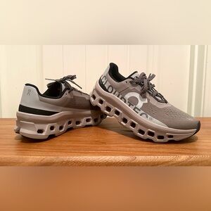 On Cloud | Cloudmonster - Women’s 6